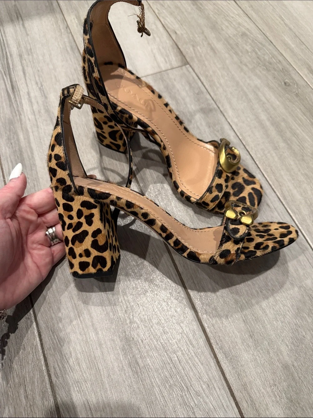 Coach stylish slingback